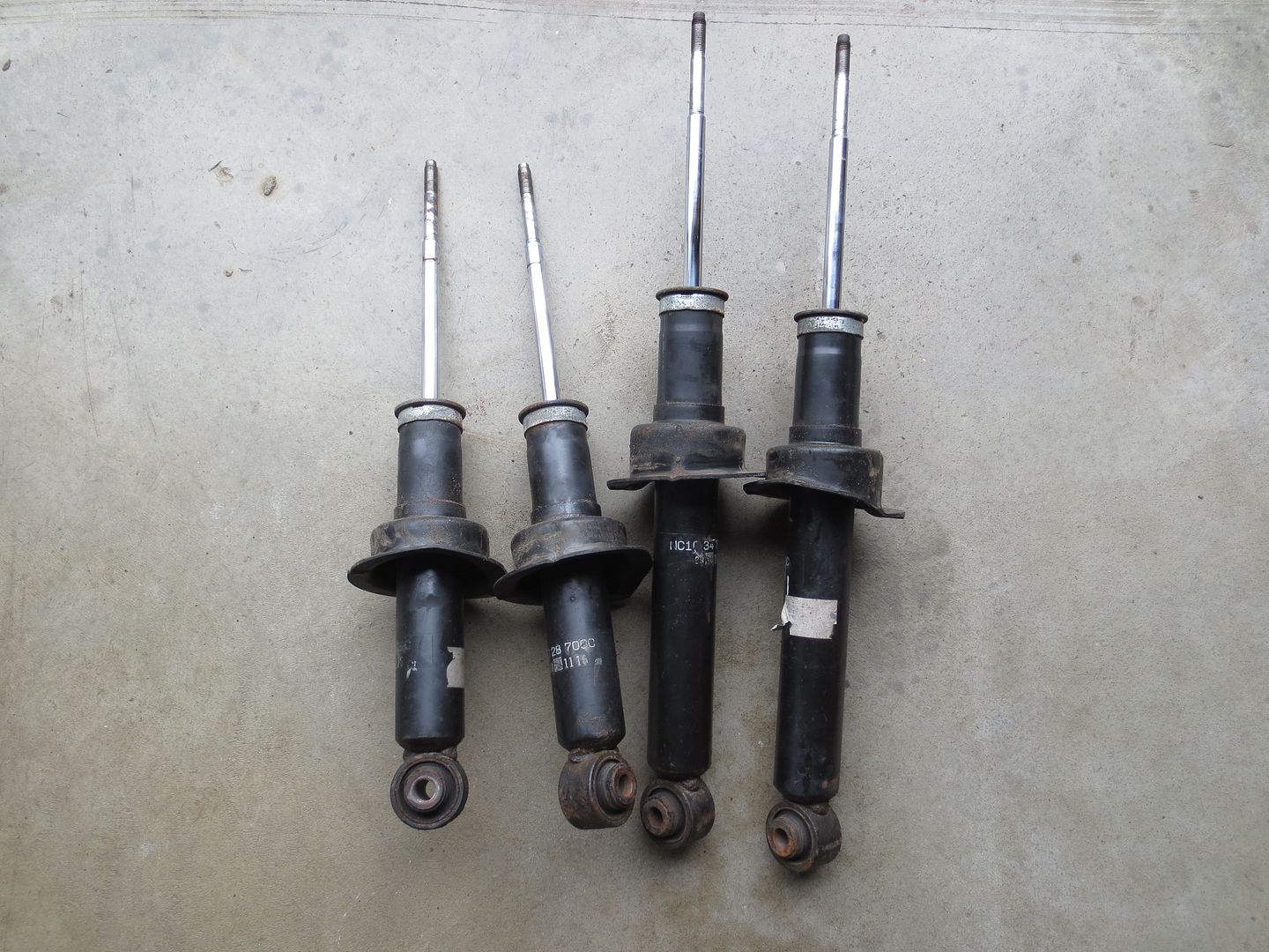  photo Miata old shocks 006_zpskm2zbwkq.jpg